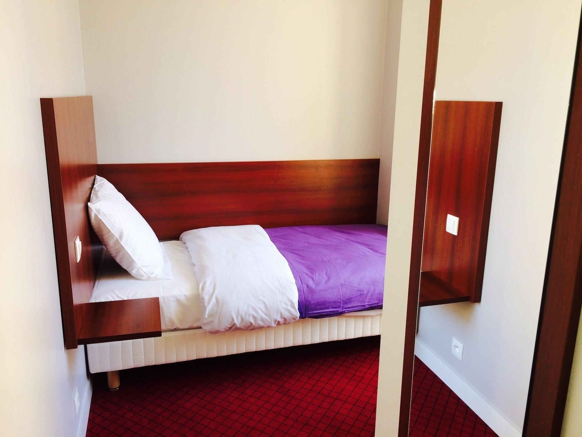Hotel Rythme Сен-Клу Екстер'єр фото